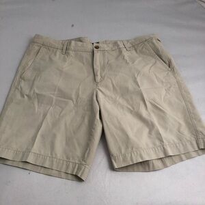 Gap khaki cotton flat front shorts